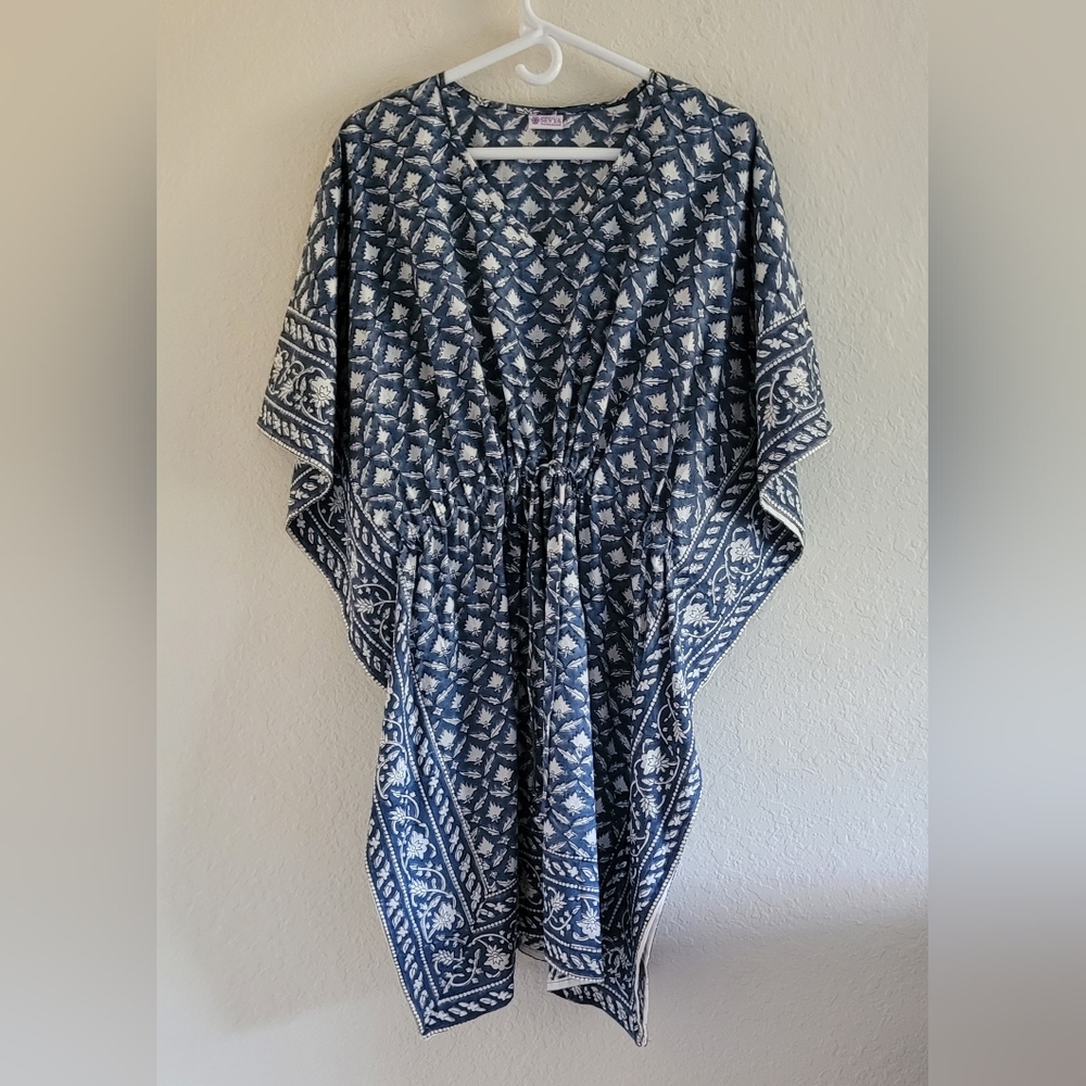 Sevya Handmade Blue and White Kaftan One Size Fits Most. NWOT.